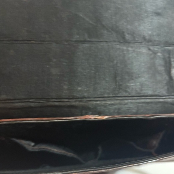 Vintage handmade Brown Leather Crossbody Bag - Picture 11 of 11